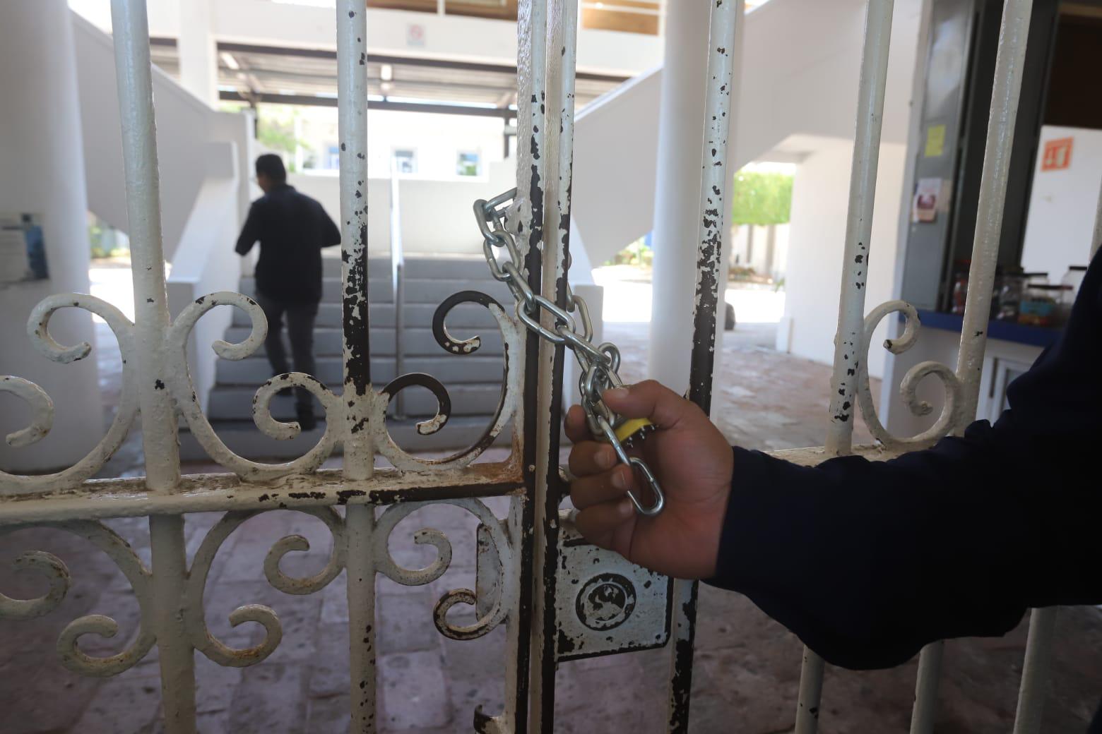 $!Levantan plantón Guerreros Azules tras promesa del Estado de atenderlos