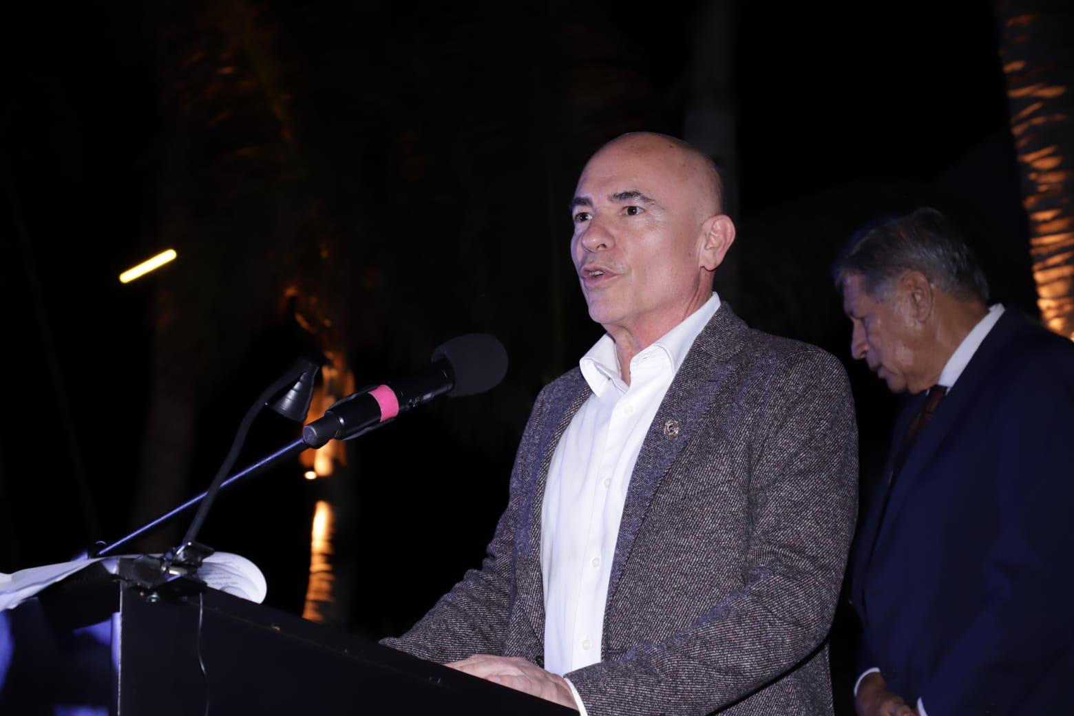 $!Entregan a empresario José Óscar Sánchez el galardón de Ciudadano Ejemplar