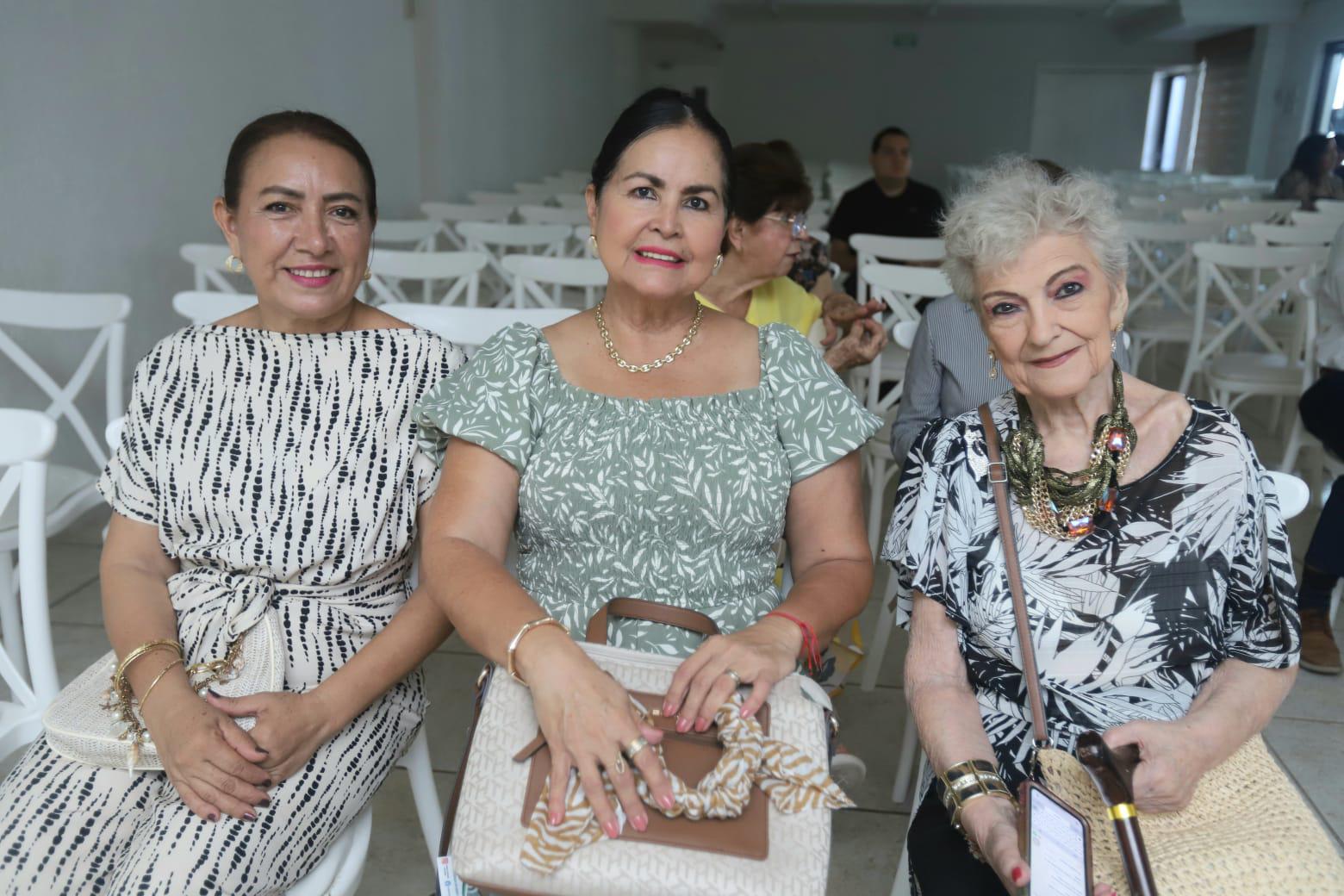 $!Mónica Domínguez, Triny Valencia y Silvia Duhagon.