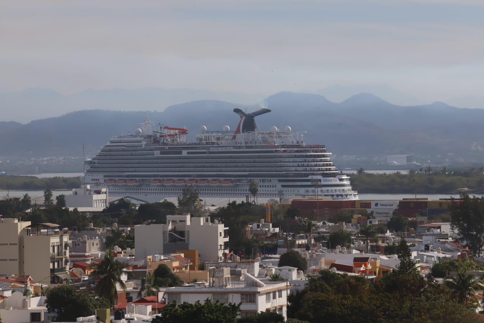 $!Tan solo en enero, Mazatlán recibió 55 mil cruceristas