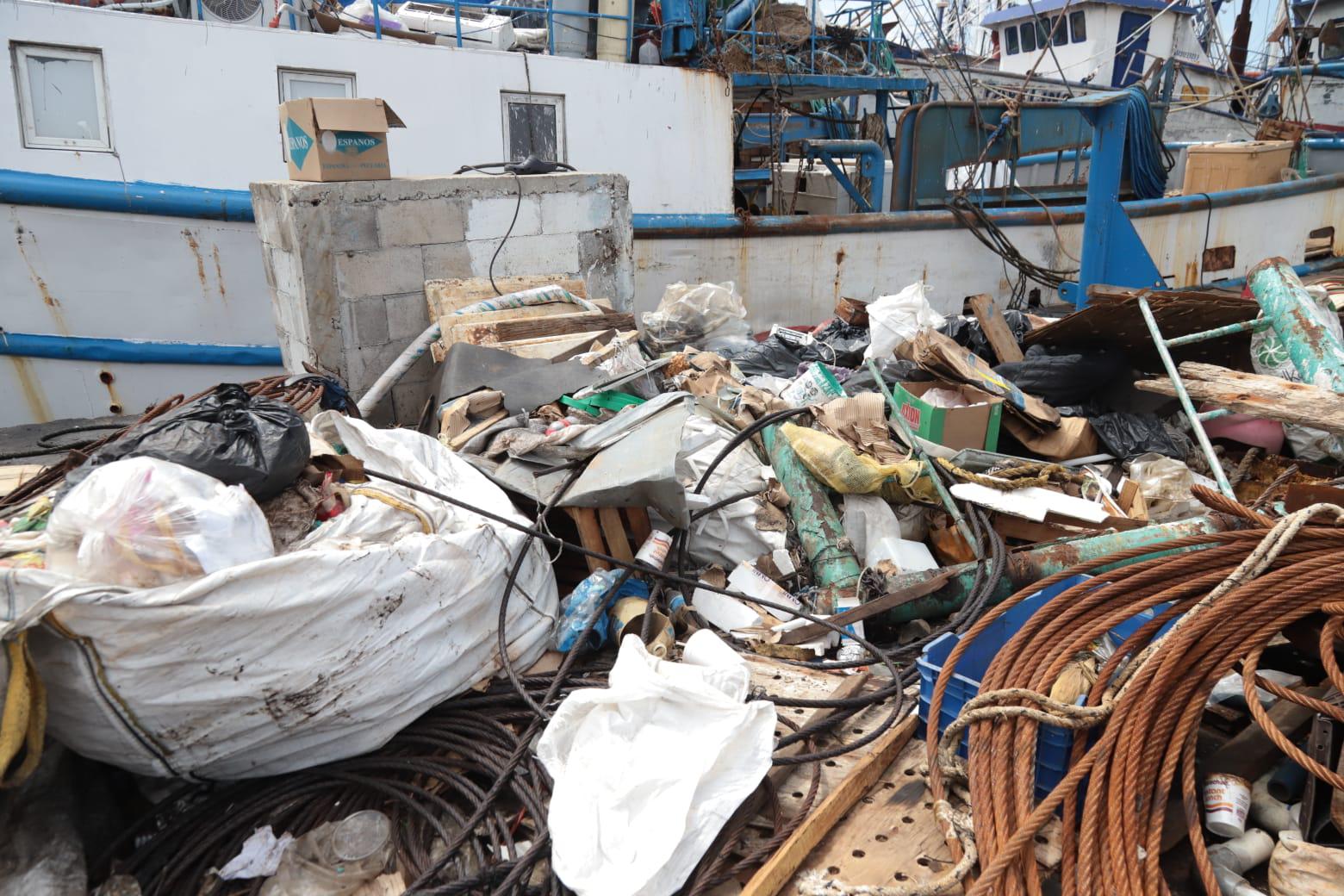 $!Capitanía de Puerto mantiene restricción a la navegación en Mazatlán por las condiciones climáticas