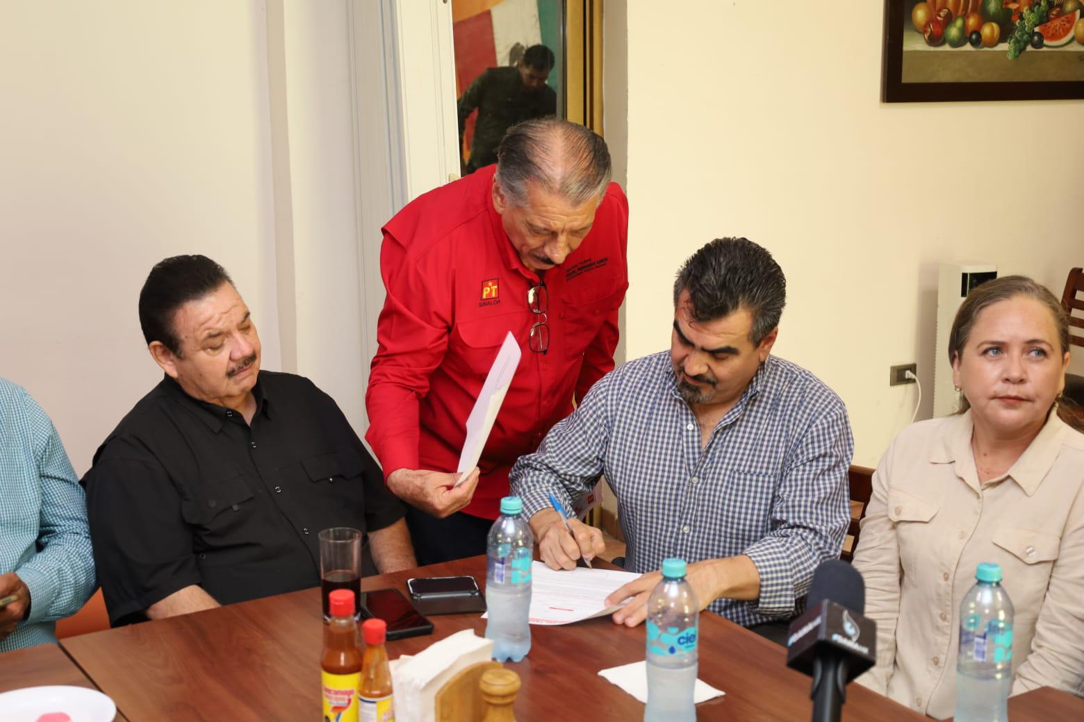 $!PT perfila a Pedro Rodríguez para la alcaldía de Elota y lo designa coordinador de afiliación