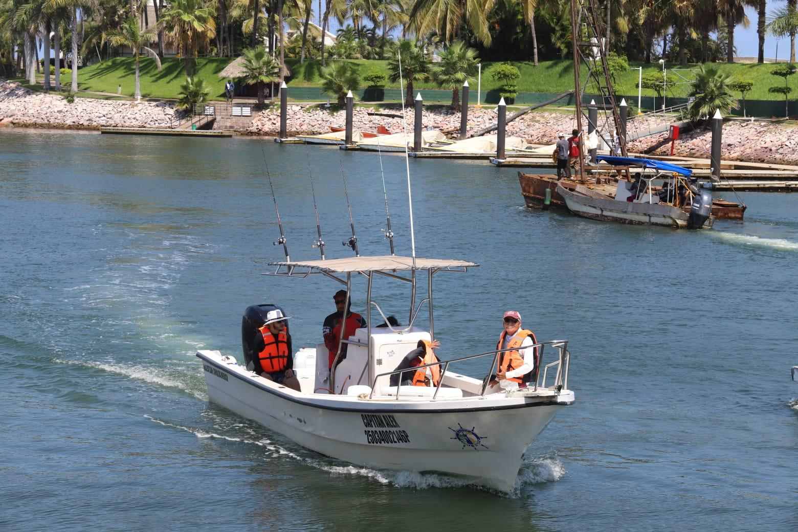 $!Capitanía de Puerto de Mazatlán implementa operativo para regular operación de motos acuáticas