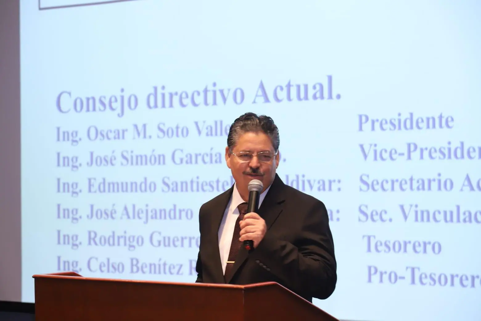 $!Entra en acciones el nuevo Consejo Directivo del Colegio Integral de Peritos Valuadores