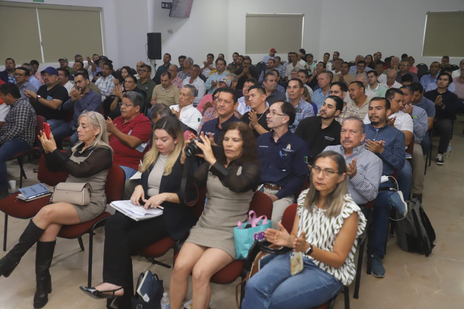 $!Capacitan a ingenieros y constructores como Directores Responsables de Obras