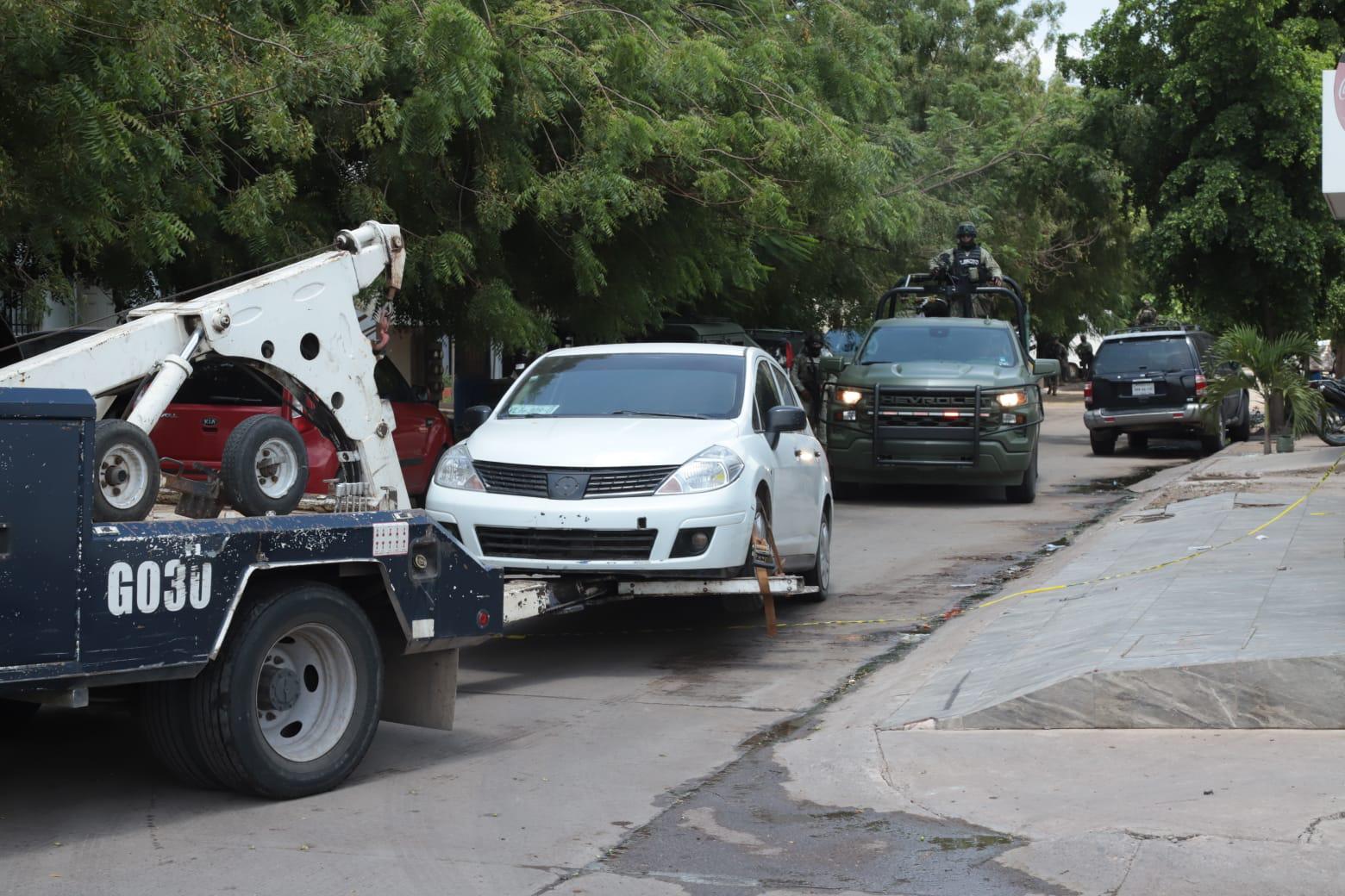 $!Ejército detiene a cinco personas en Alturas del Sur, en Culiacán