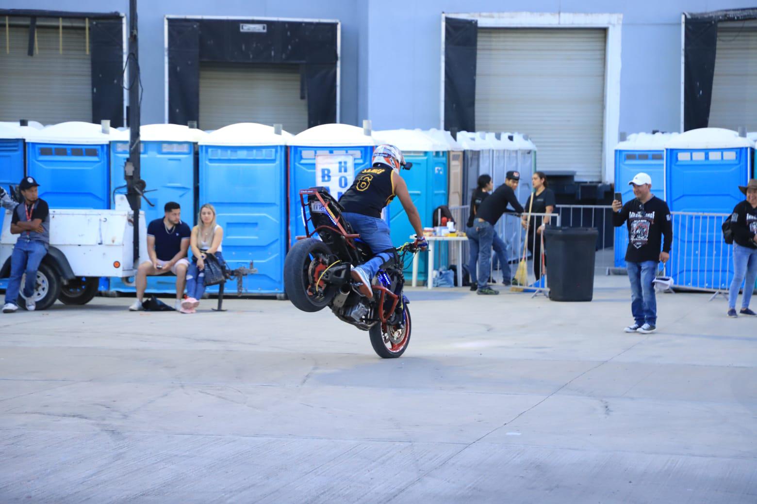 $!Calientan motores Stunts Riders en Mazatlán