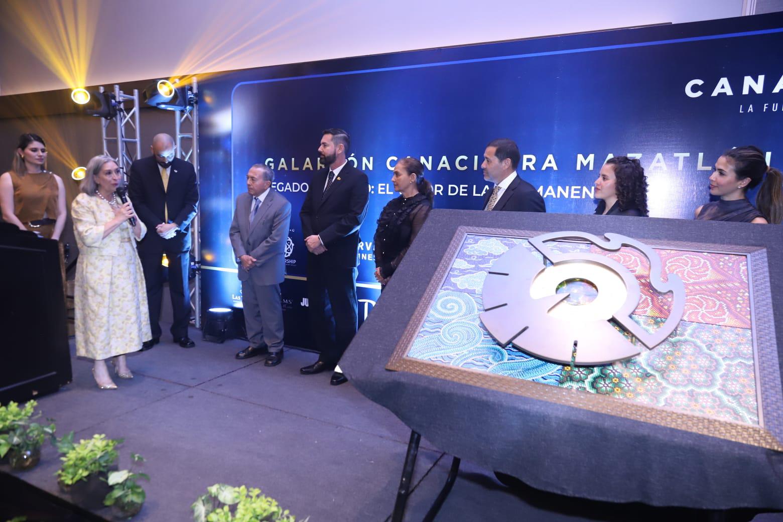 $!Canacintra reconoce a Grupo Pinsa como líder de la industria atunera