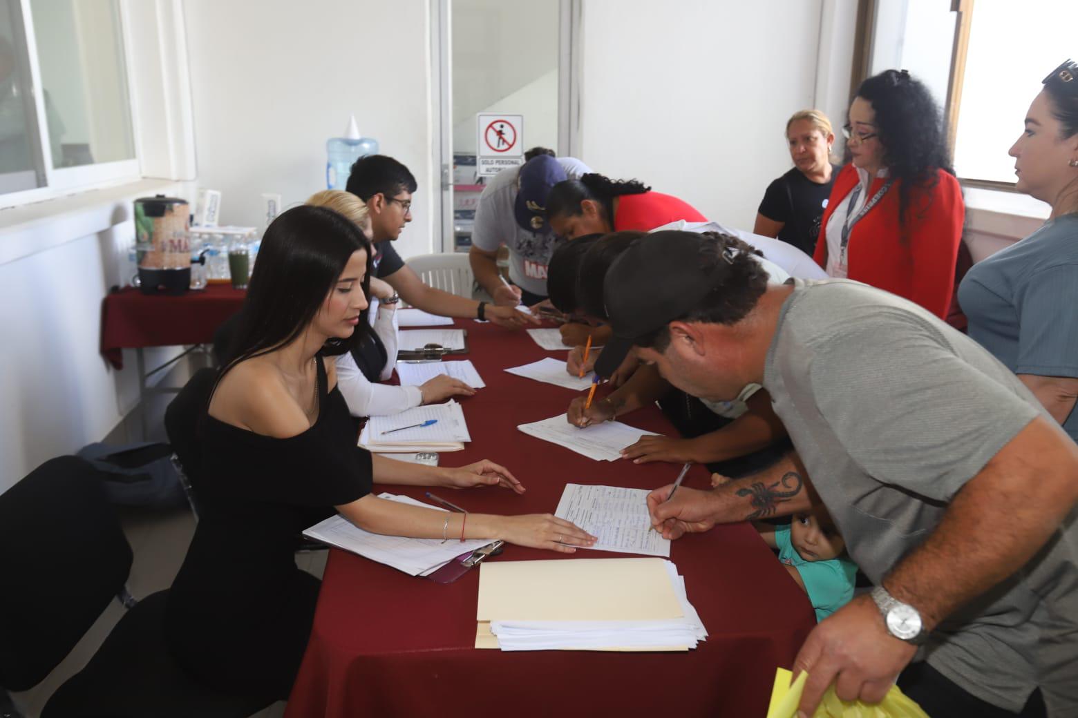 $!Capacitan a vendedores de alimentos para brindar mejor servicio en Semana Santa