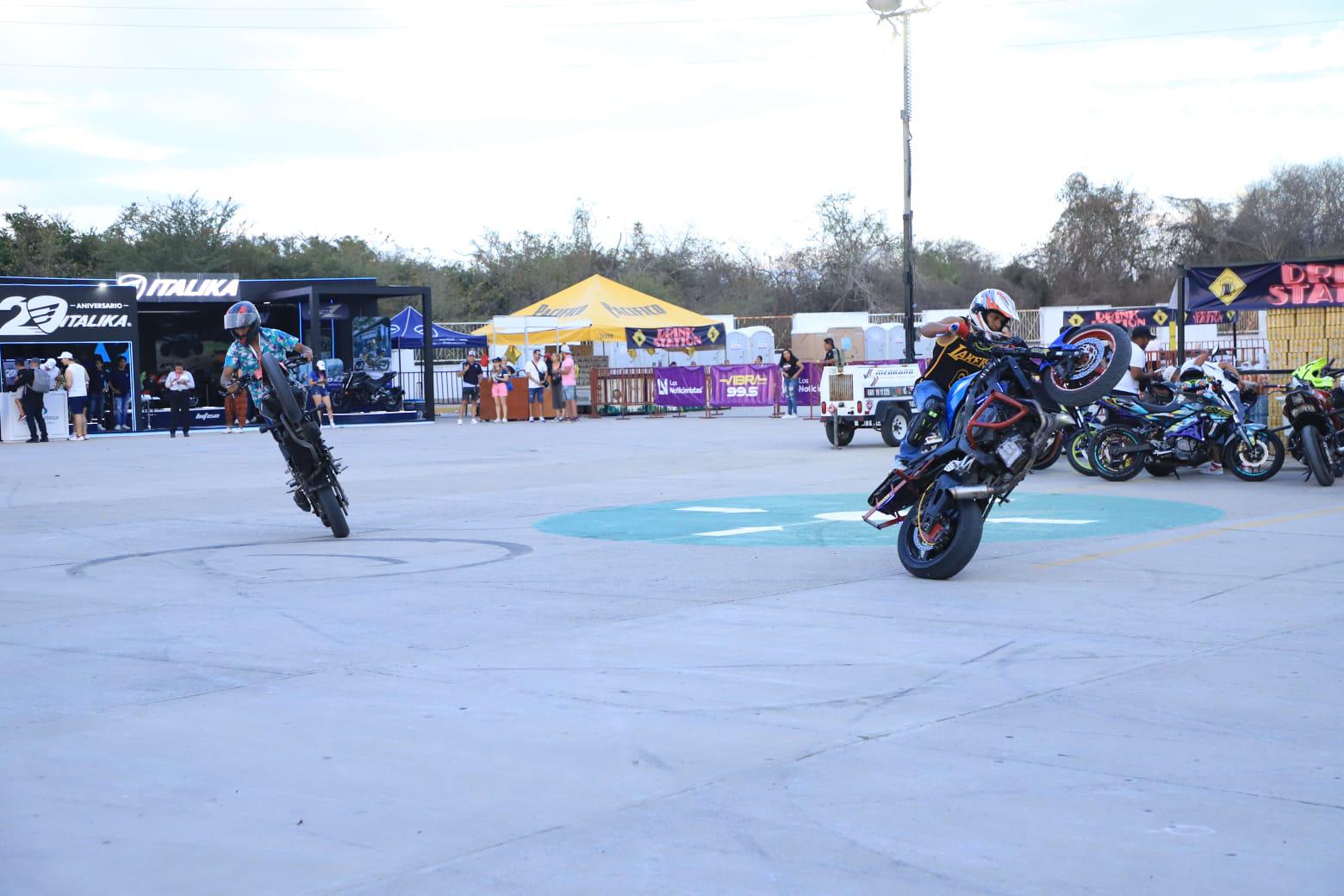 $!Calientan motores Stunts Riders en Mazatlán