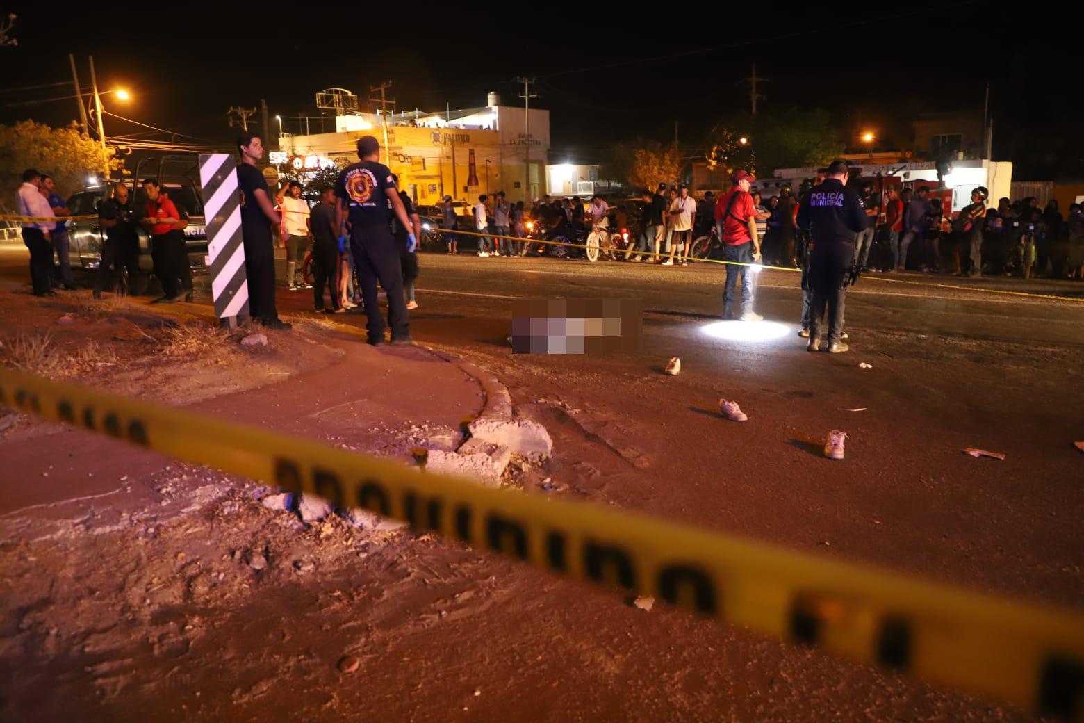 $!Menor muere tras chocar en moto contra automóvil en Mazatlán