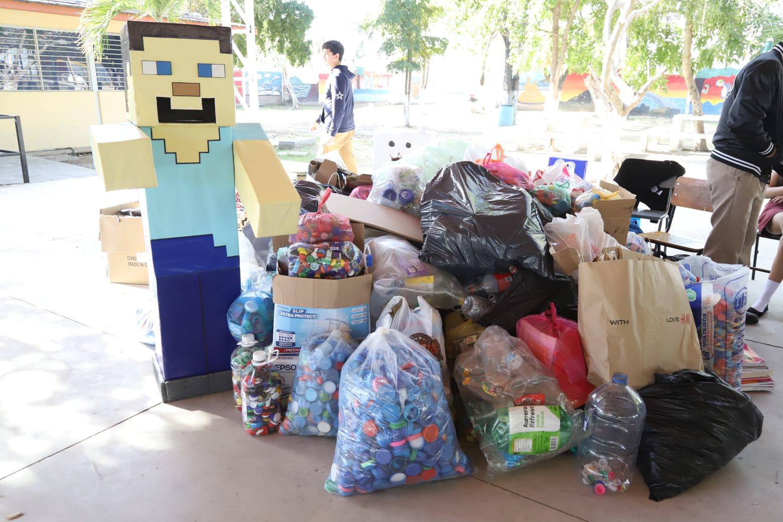 $!Arranca Secundaria Genaro Estrada campaña de reciclaje en apoyo a niños con cáncer