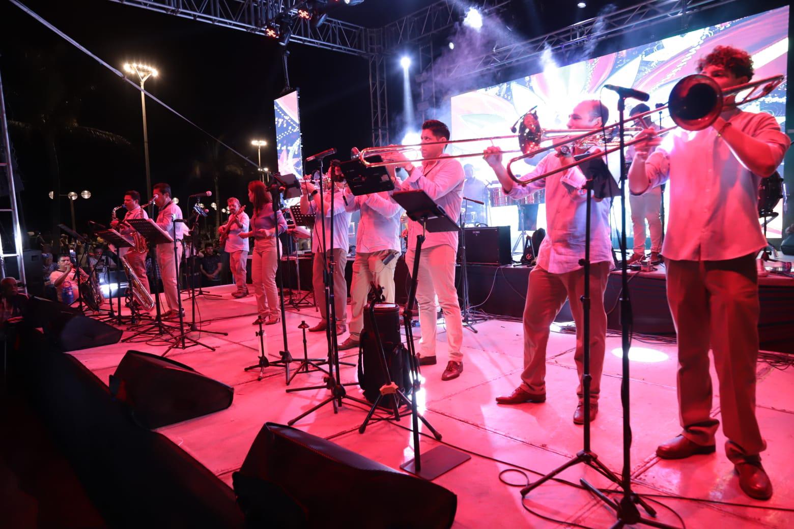 $!Mazatlán celebra a lo grande el Día de la Música con escenarios en el Centro Histórico