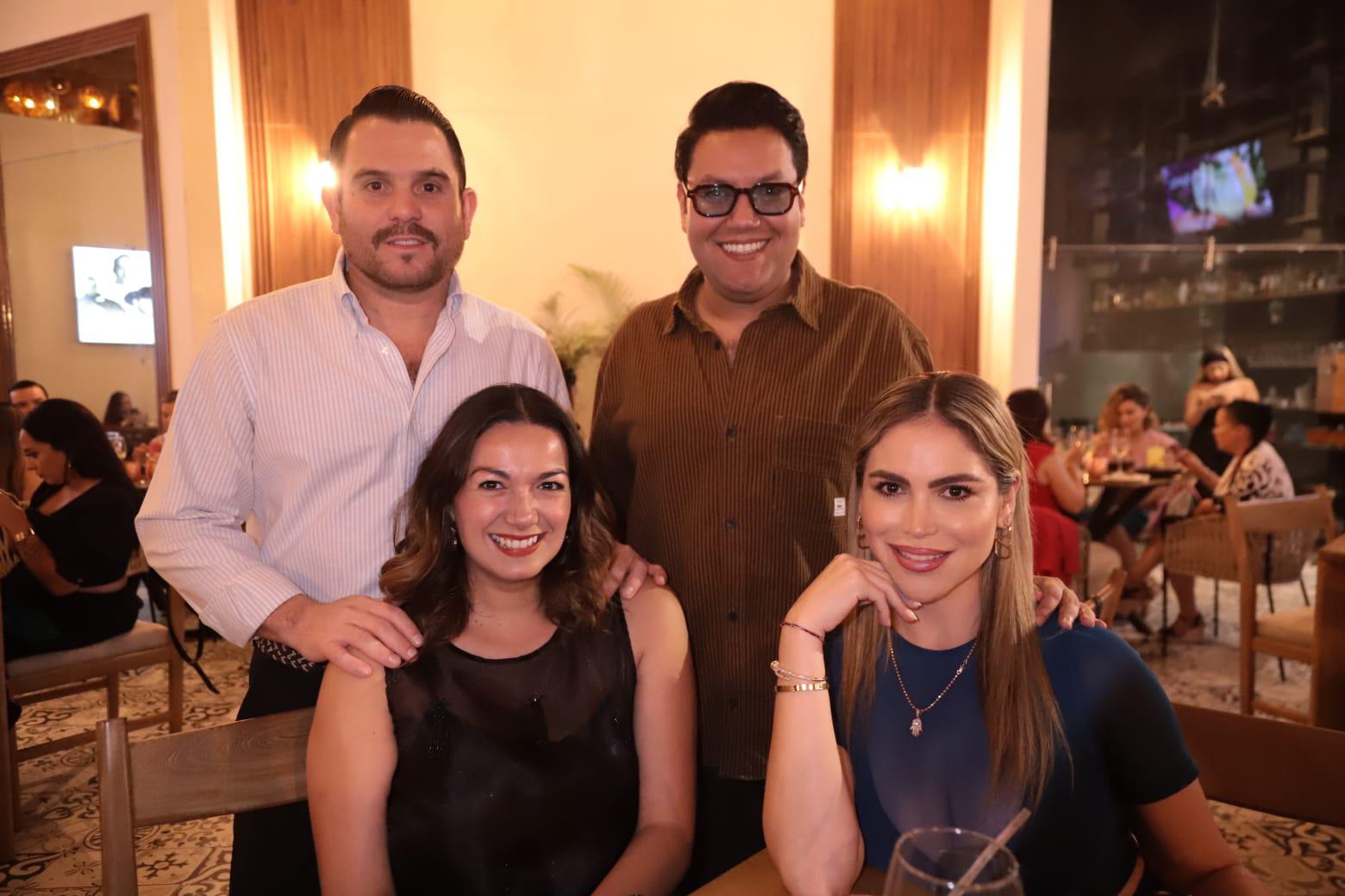 $!Miguel Rousse, Gilberto Melín, Jazmín Miñón de Rousse y Celia Correa de Lizárraga.