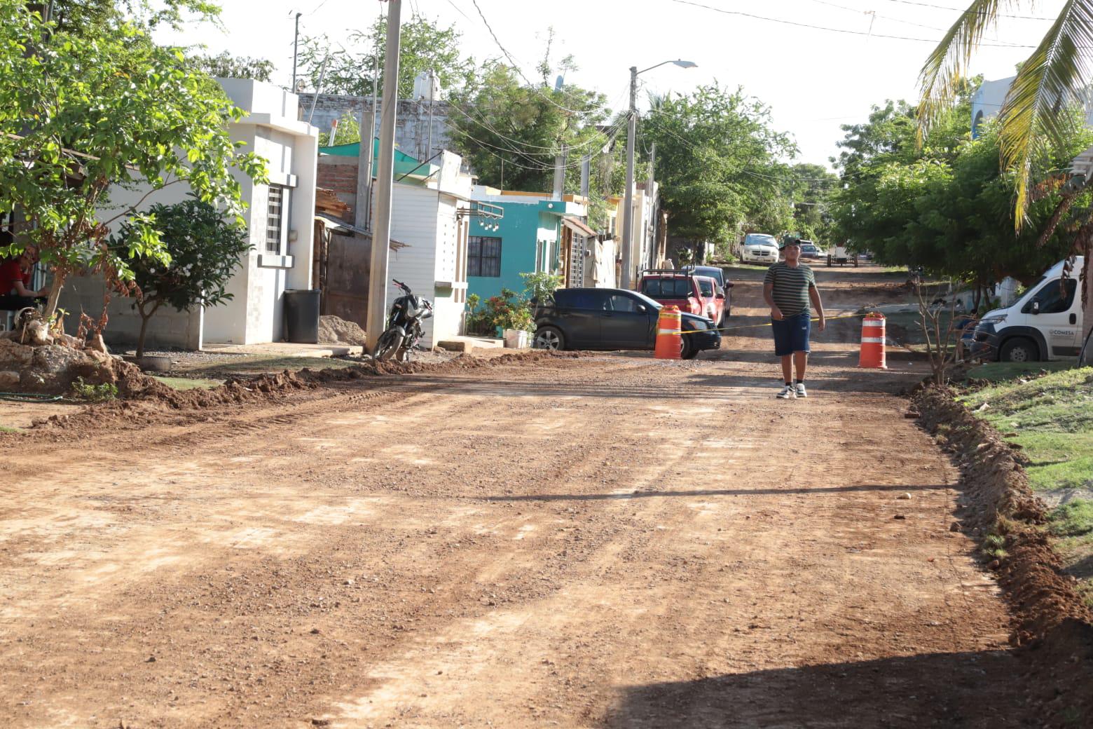 $!Dan banderazo de inicio de obras en la colonia Loma Bonita, en Mazatlán