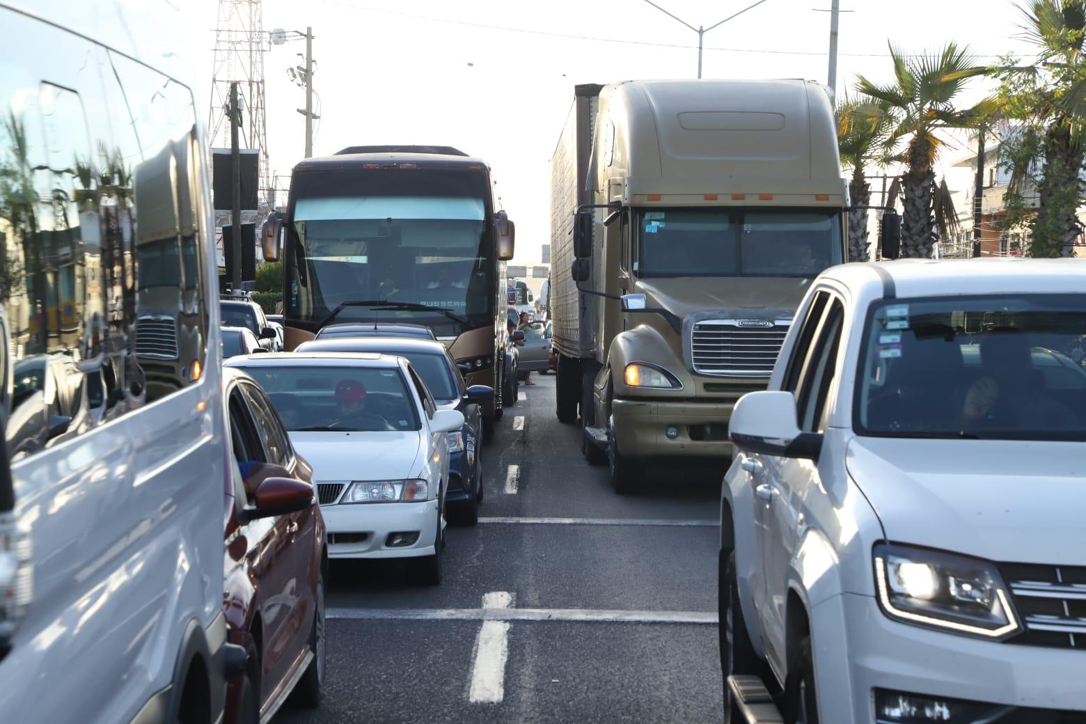 $!Desfile del Carnaval de Villa Unión atora el éxodo de vacacionistas