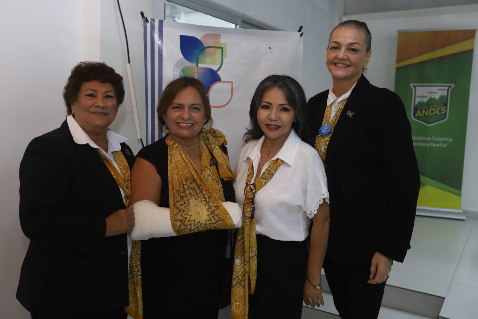 $!Vicky Torres de Aguilar, Liz Benítez, Lupita Salazar y Vivian Troncoso.