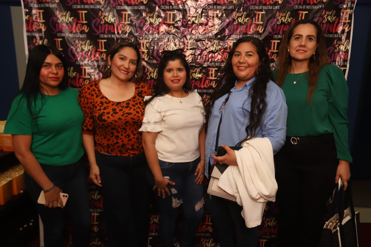 $!Araceli Solano, Lupita Páez, Xóchitl Aguilar, Amanda Aragón y Adriana Marrujo.