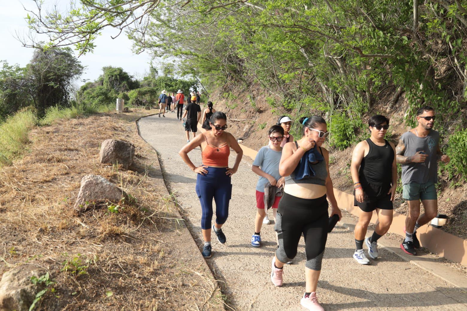 $!El Faro de Mazatlán, una parada obligada para turistas este verano