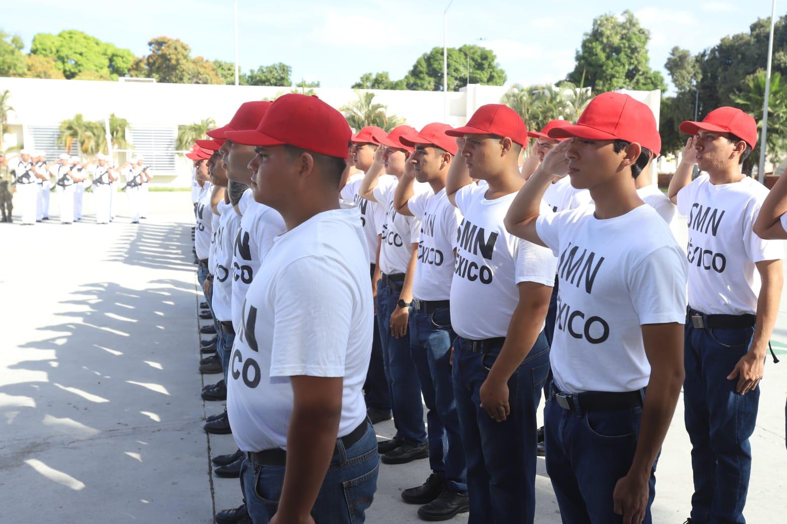 $!Cumplen 67 jóvenes de Mazatlán con servicio militar en la Secretaría de Marina