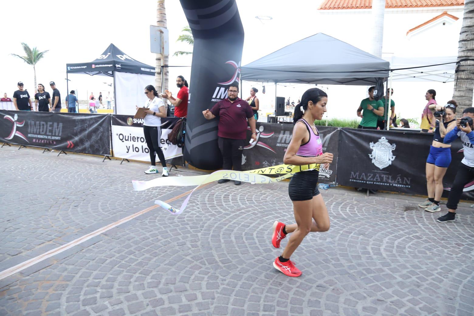 $!Exhiben poderío en Carrera Imperium, en Olas Altas