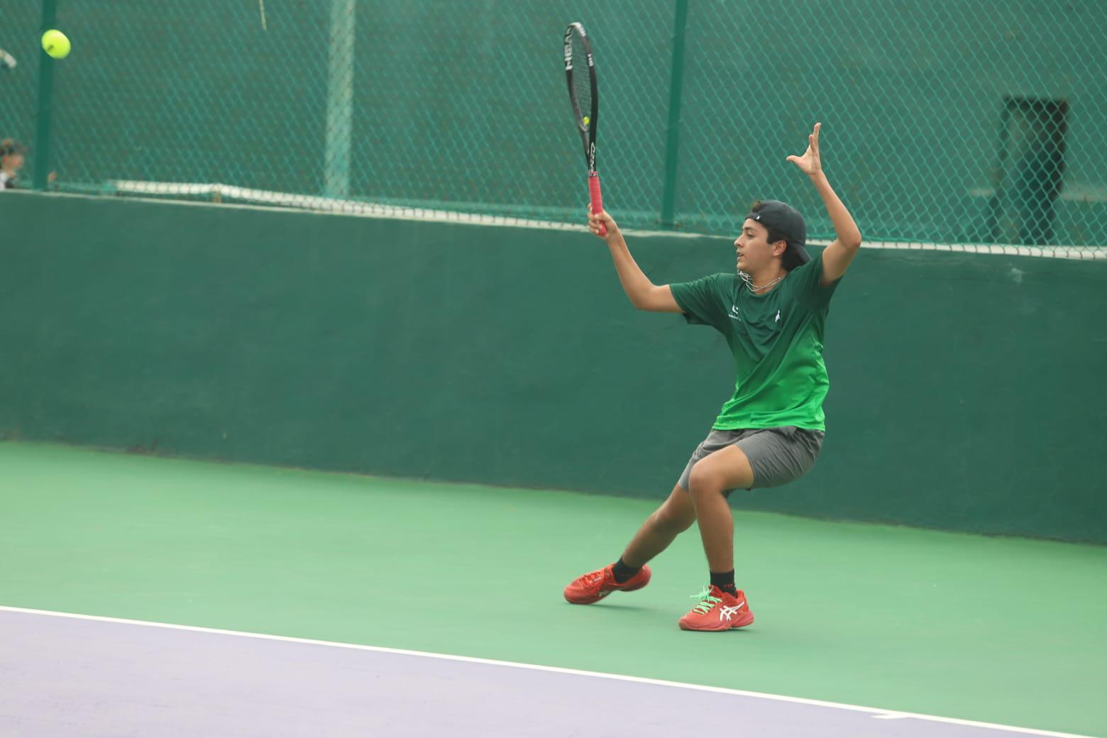 $!Luce Galván en jornada de Torneo de Tenis G2