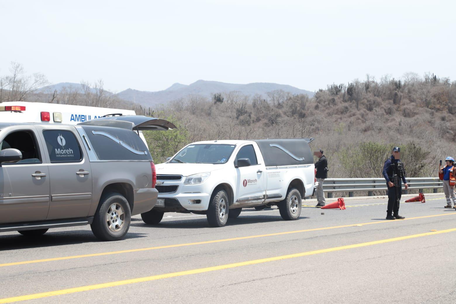 $!Hallan a hombre sin vida y encobijado en el Ramal Múnich, al norte de Mazatlán