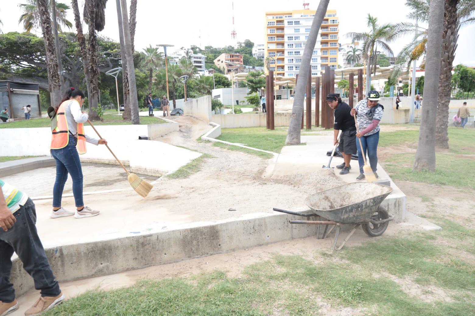 $!Recibe jornada de limpieza y restauración Parque Ciudades Hermanas