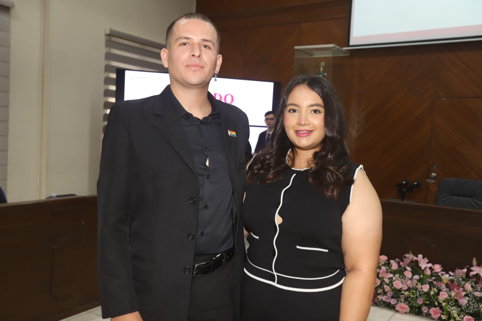 $!Irving Duval García Llamas y Esthela Osuna Camarena.