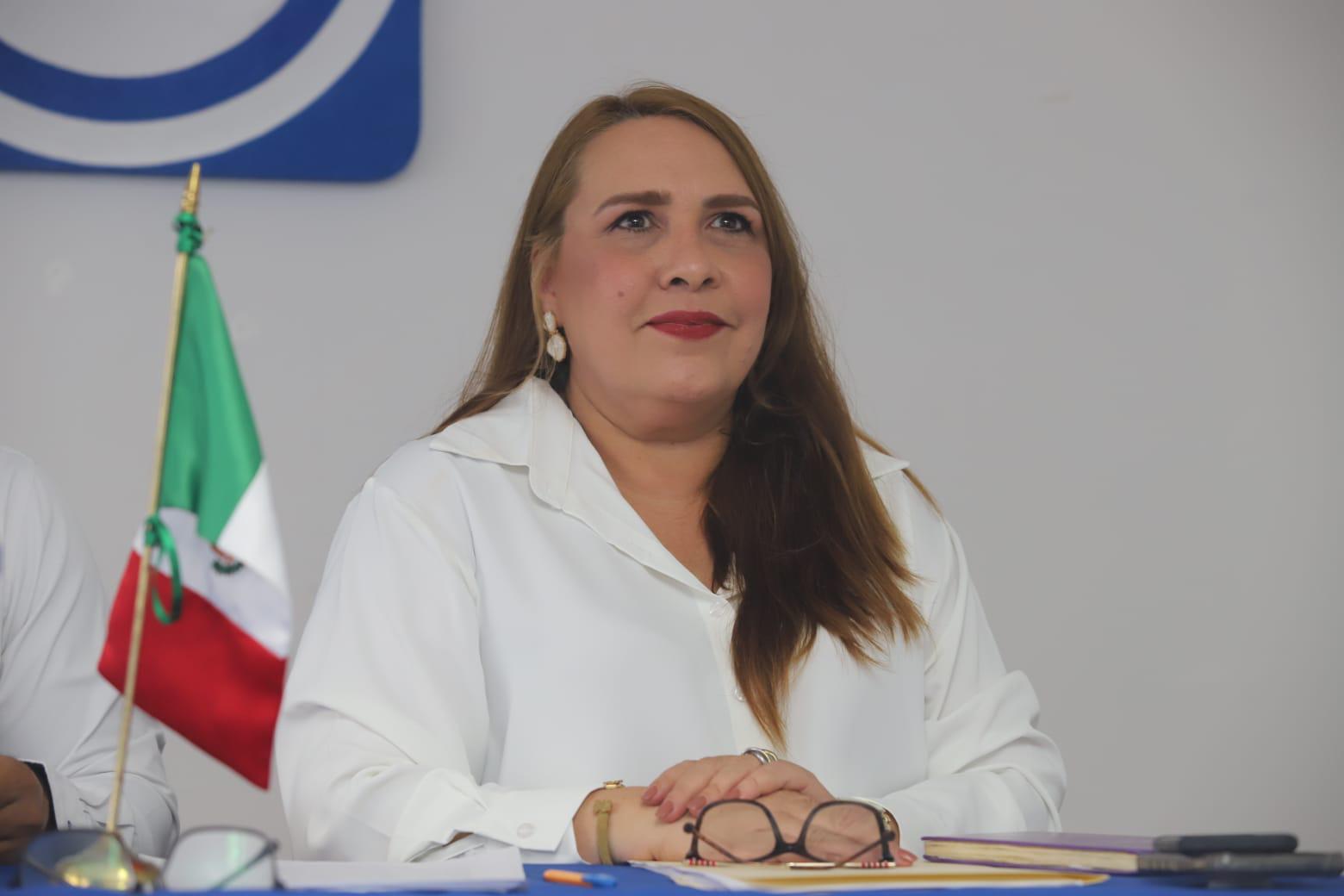 $!Inicia PAN Mazatlán con proceso para elegir a nueva dirigencia; Laura Delia Gavica solicita registro