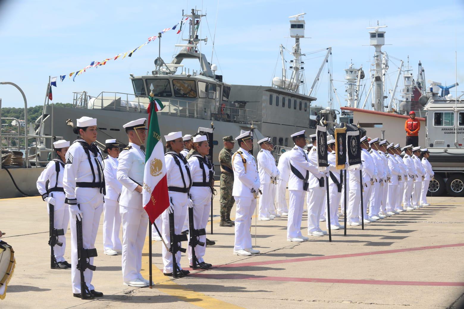 $!Asume Vicealmirante Santillán Murillo Comandancia de la Cuarta Región Naval, con sede en Mazatlán