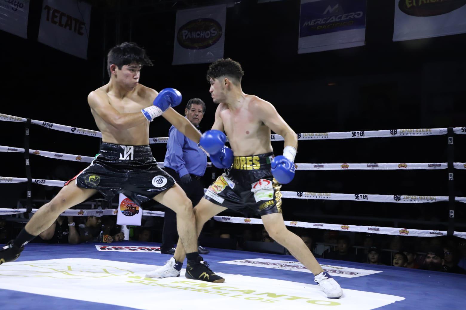 $!‘Veneno’ Aréchiga impone su sello en velada boxística Furia en el Ring