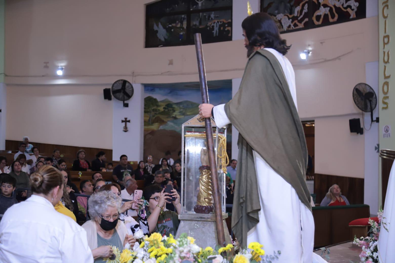 $!Demuestran fieles su devoción a las Reliquias de San Judas Tadeo; estarán este martes en Sábalo Country, en Mazatlán