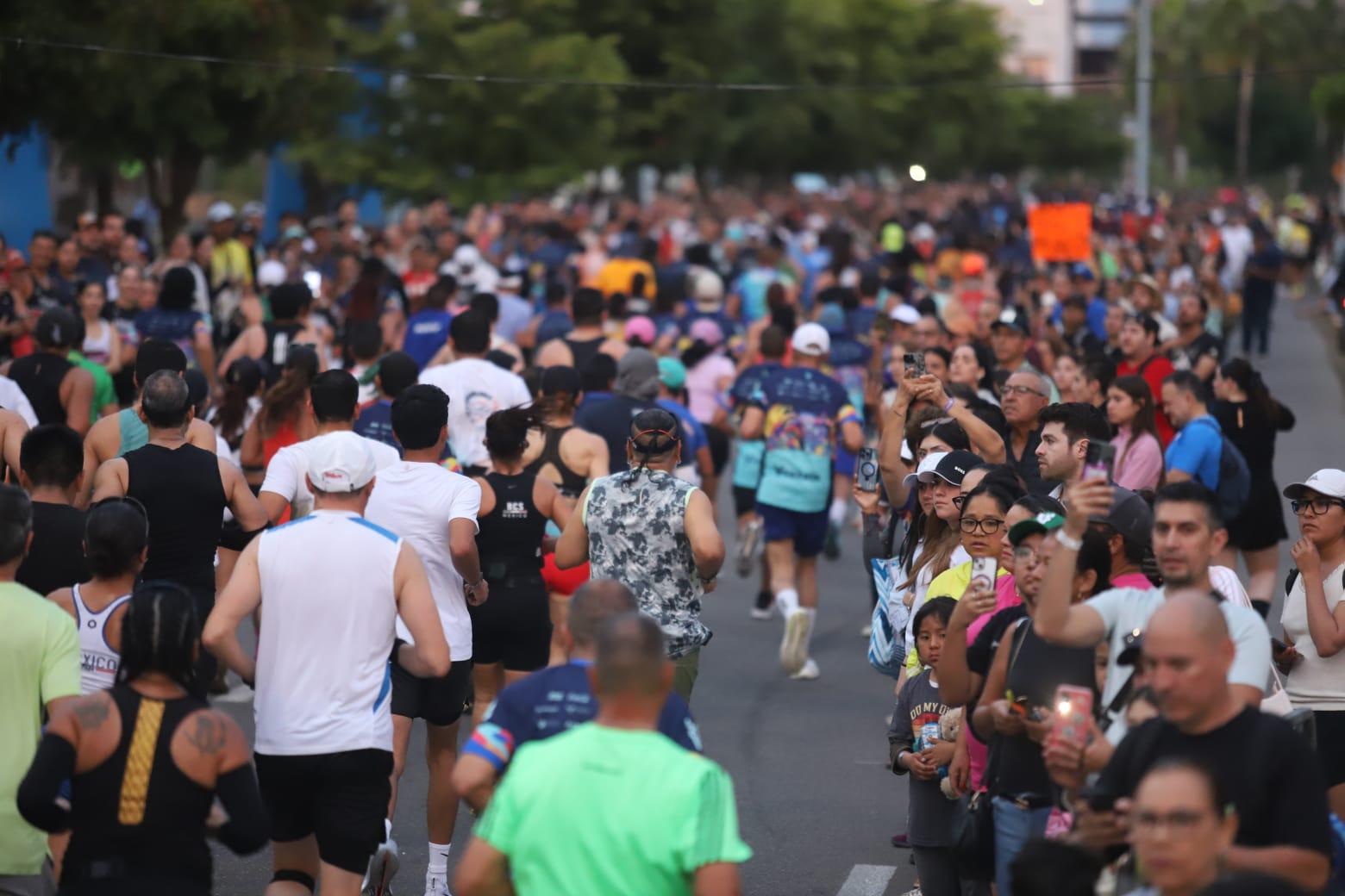 $!Se pone en marcha la fiesta de los 21K y 42K del Gran Maratón Mazatlán