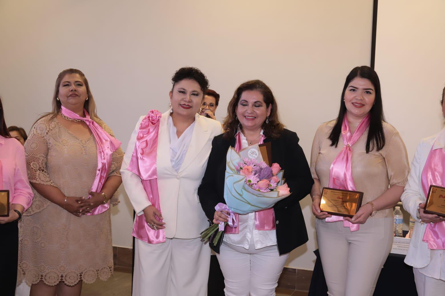 $!Rinde protesta nueva directiva de la Asociación de Empresarias Ejecutivas de Sinaloa