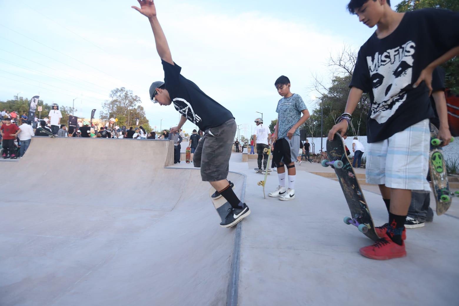 $!Patinadores de Mazatlán tienen una nueva casa: El skatepark de la Flores Magón