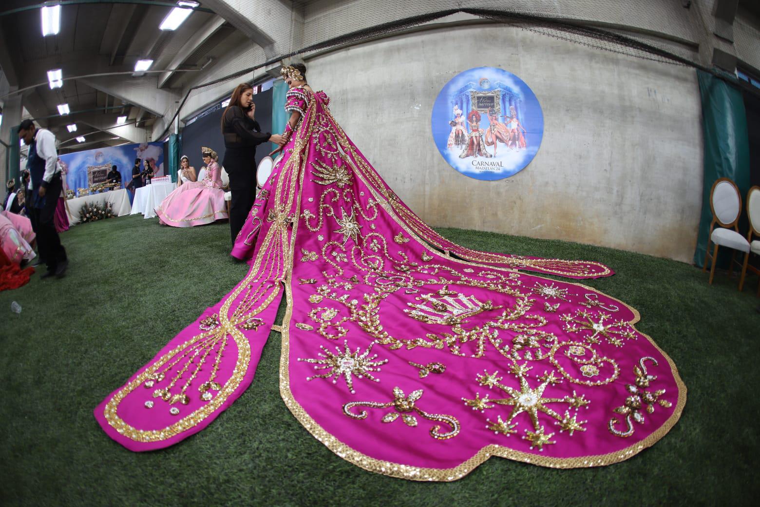 $!#Galería | Así luce Carolina III para su coronación como Reina del Carnaval de Mazatlán 2024