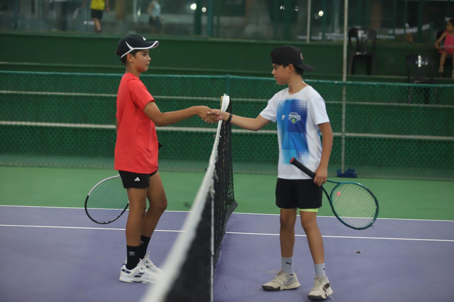$!Disputados partidos se vivieron en Torneo de Tenis G2, en El Cid