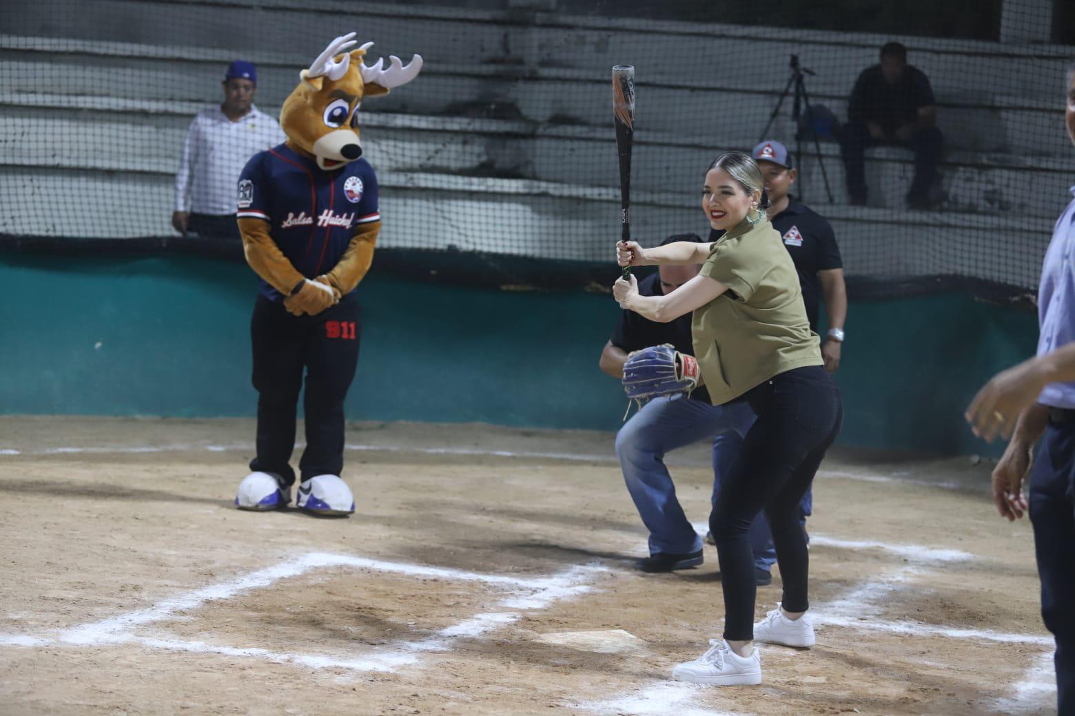 $!Arranca la Primera Liga Infantil de Beisbol en Mazatlán