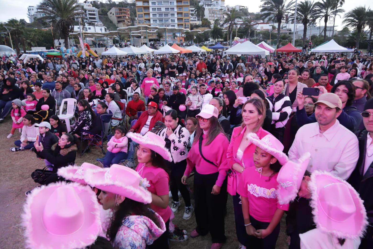 $!El Parque Ciudades Hermanas lució lleno.
