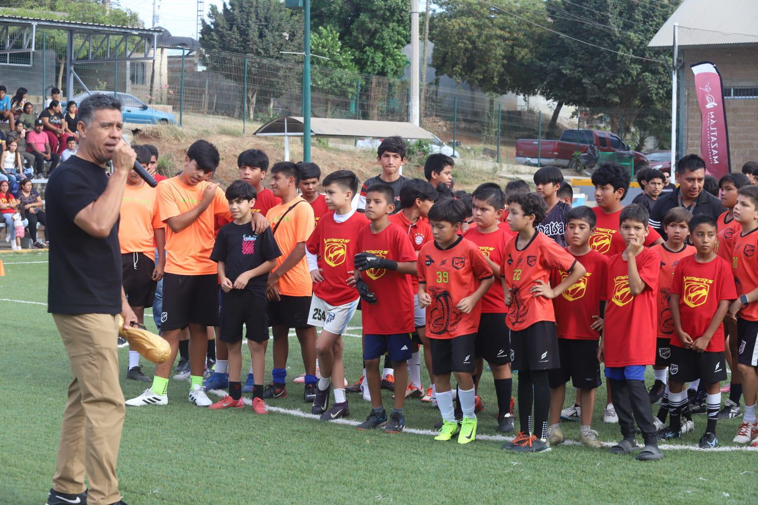 $!Mazatlán anuncia remodelación de espacios deportivos y rehabilita alberca olímpica