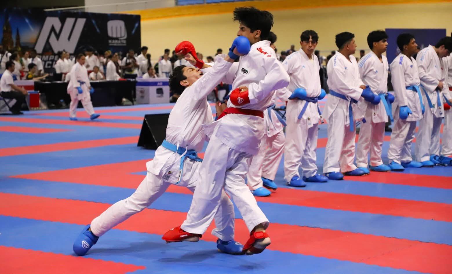 $!Doce karatecas mazatlecos buscarán medalla en la Olimpiada Nacional 2026