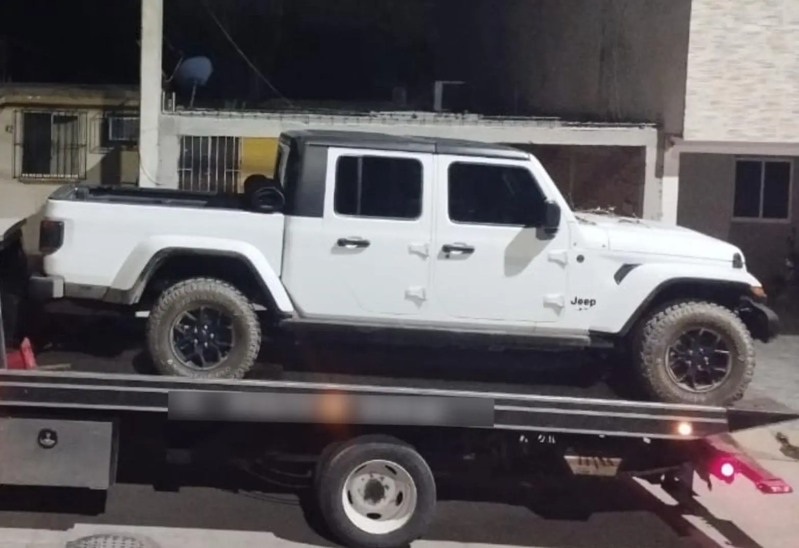 $!Aseguran más de 550 explosivos en Rosario y una camioneta con reporte de robo