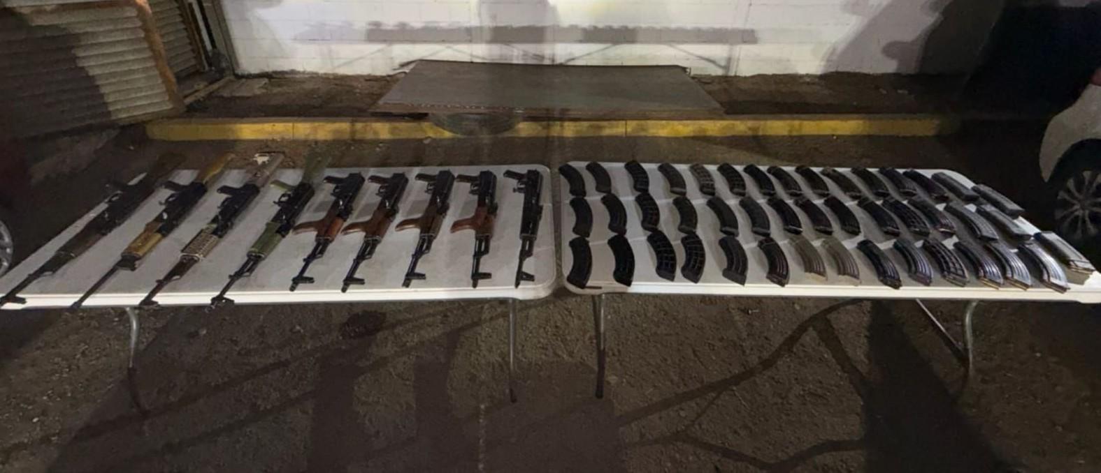 $!Detienen a nueve en el sector Valle Alto tras operativo de la Policía Estatal en Culiacán