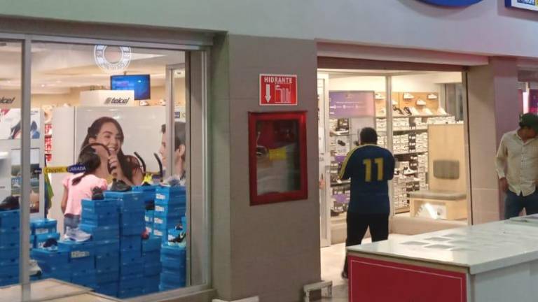 Los hechos se dieron en la Plaza Sur de Culiacán.