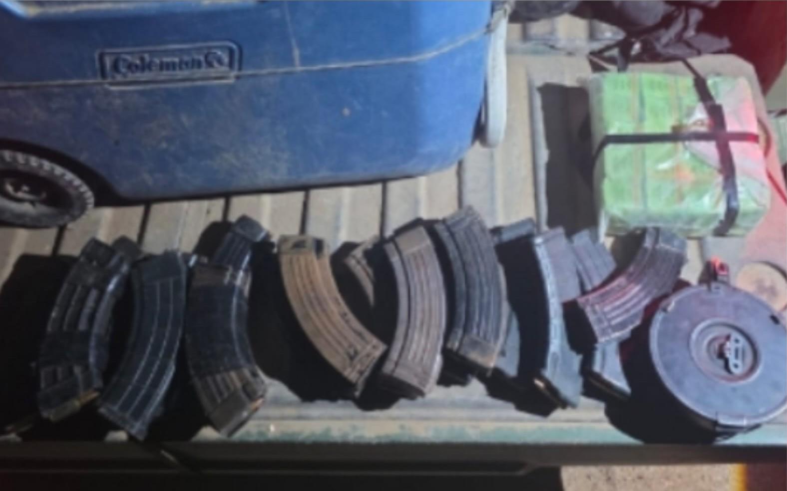 $!Aseguran arsenal y vehículo blindado tras agresión en San Ignacio