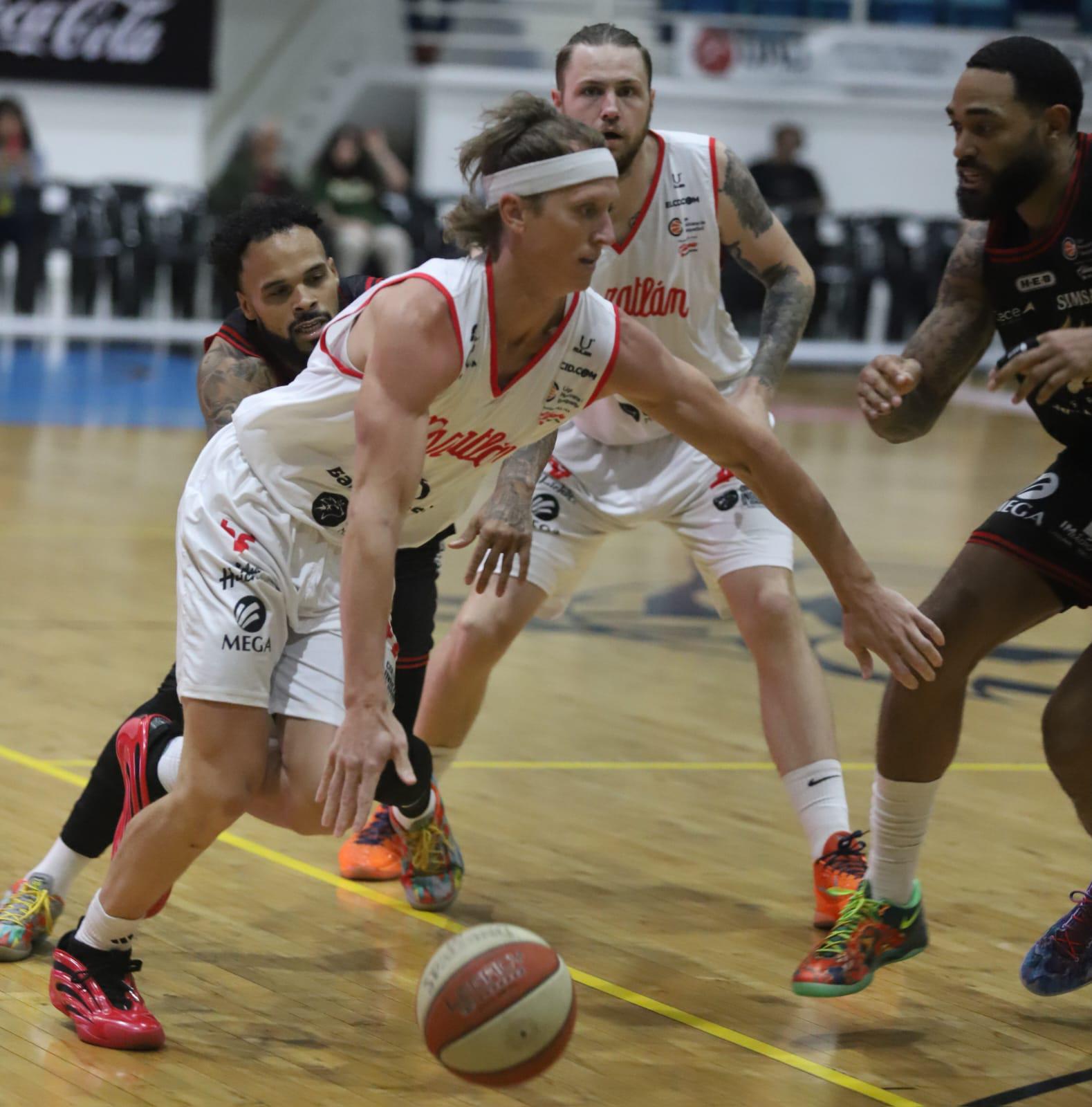 $!Venados Basketball inicia serie en casa con victoria sobre Toros Laguna