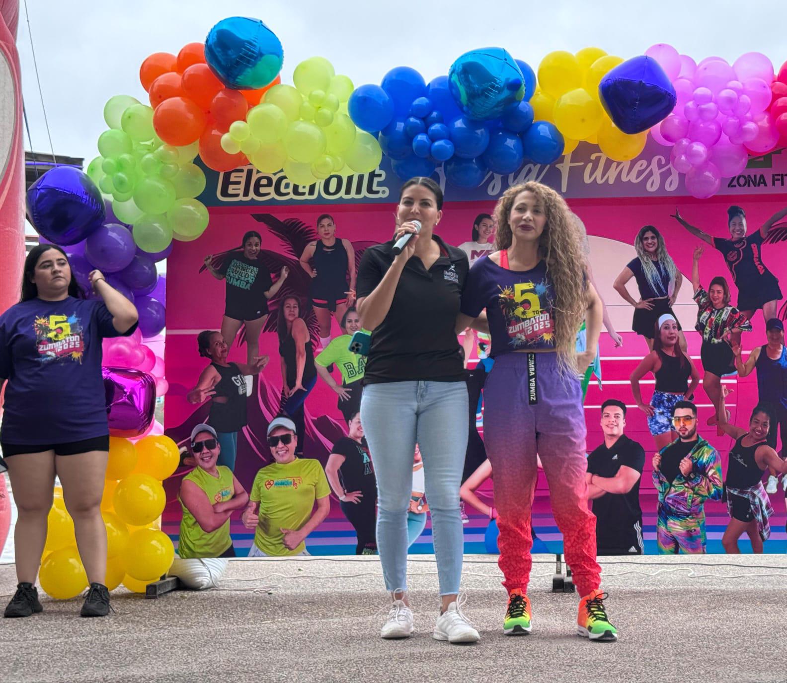 $!Más de 700 personas acuden al quinto Zumbathon, en Playa Norte