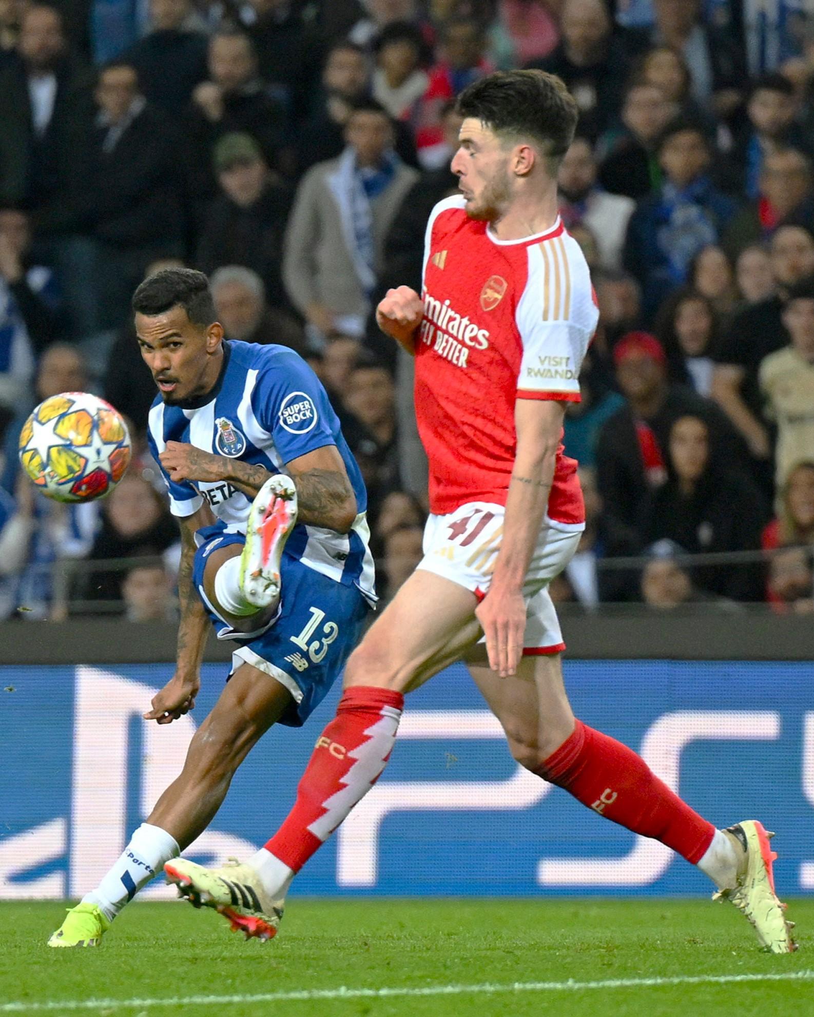 $!Galeno se viste de héroe del Porto