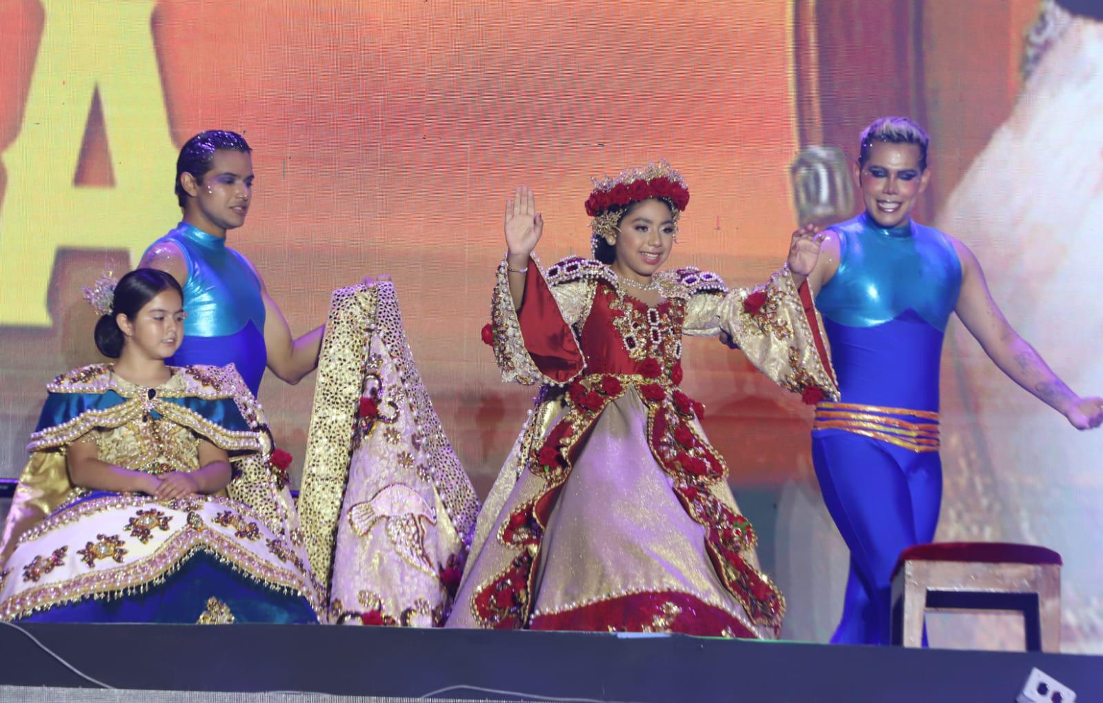 $!El Carnaval de Mazatlán corona a su Reina Infantil, Eileen I